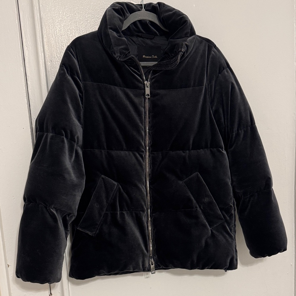 Massimo Dutti women’s Navy velvet Puffer Jacket size small